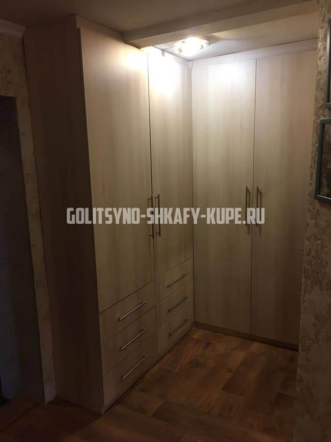 Распашные шкафы Голицыно